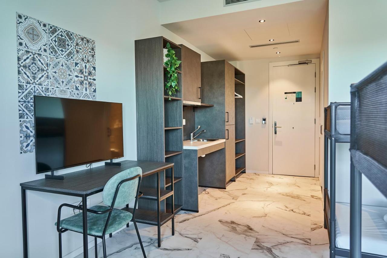 Student Experience Madrid Pozuelo - Luxury Hostel بوثويلّو ذي الأركون المظهر الخارجي الصورة