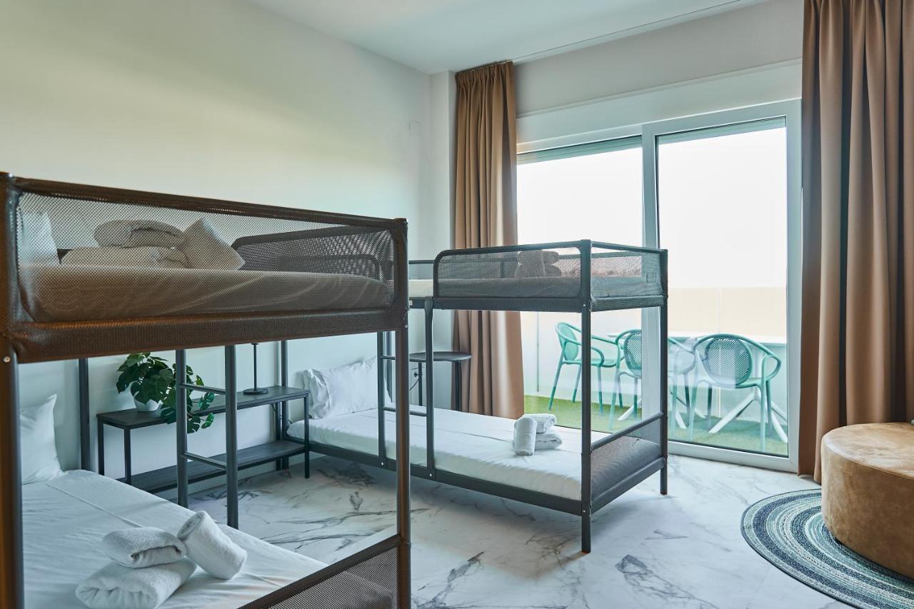 Student Experience Madrid Pozuelo - Luxury Hostel بوثويلّو ذي الأركون المظهر الخارجي الصورة
